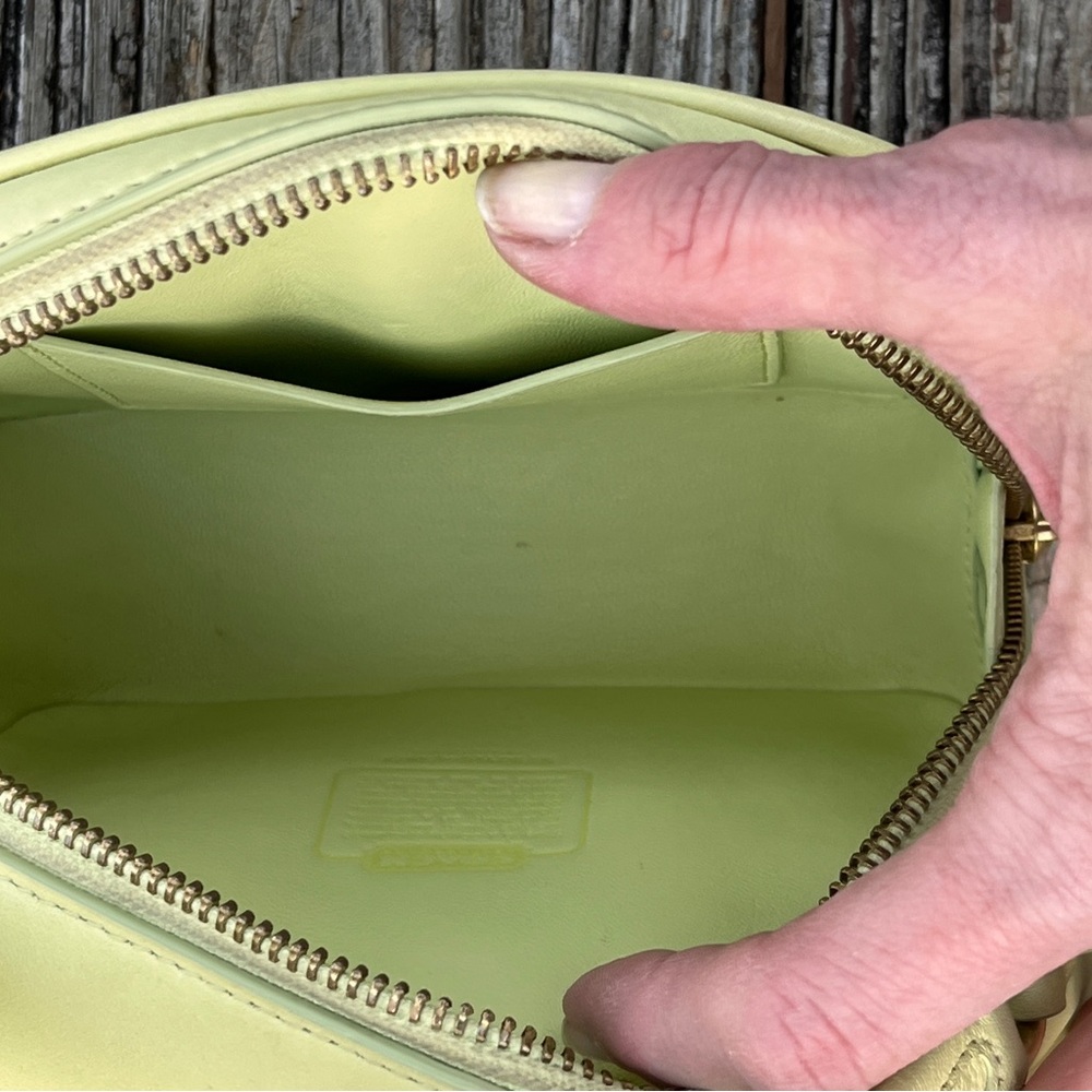 Coach Light Green Crossbody Bag with Gold Chain - Picture 5 of 16